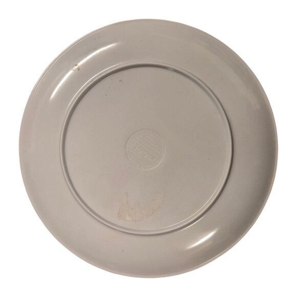 Snoopy and Woodstock Christmas Plate Red Plastic Peanuts Gibson 2010 Dishware - Picture 4 of 10